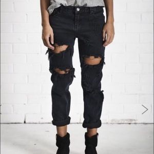 One Teaspoon Awesome Baggies Boyfriend Jeans